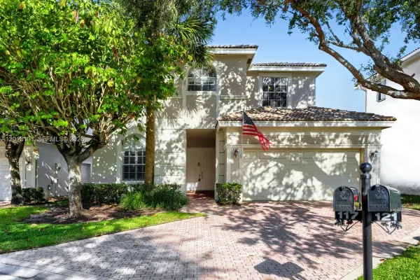 117 Palm Circle, Atlantis, FL, 33462