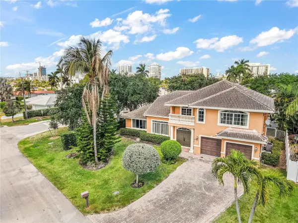 1940 S Blue Water Terrace S, Lauderdale-by-the-sea, FL 33062