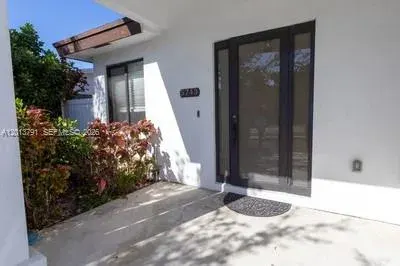 5743 SW 18th Street, West Park, FL 33023