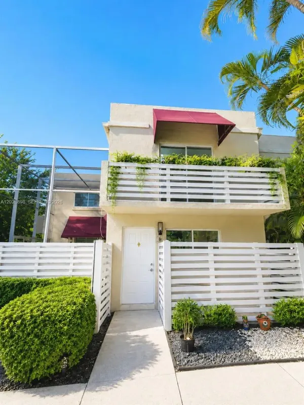 535 NW 98th Avenue, Plantation, FL, 33324