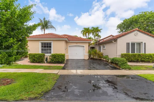 17953 SW 11th Street, Pembroke Pines, FL, 33029