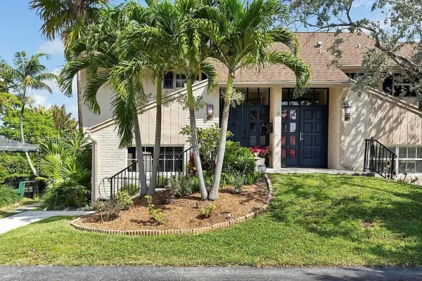 661 Kensington Place, Unit 101b, Wilton Manors, FL, 33305