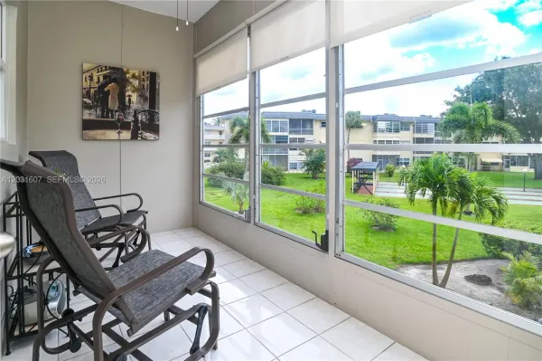 4431 NW 16th Street H205, Lauderhill, FL 33313