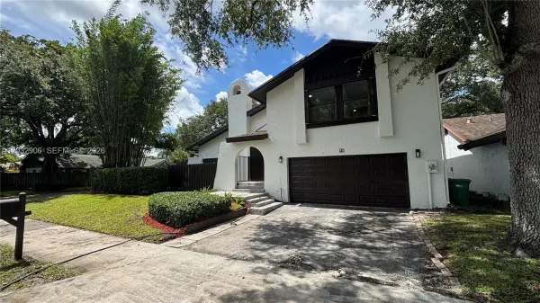 49 Forest Circle, Cooper City, FL 33026