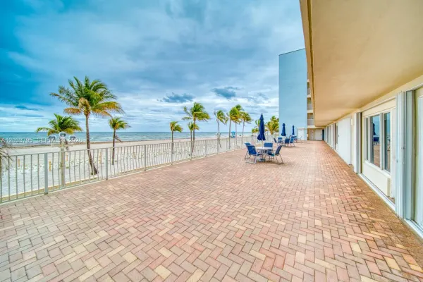 300 Oregon Street 507, Hollywood, FL 33019