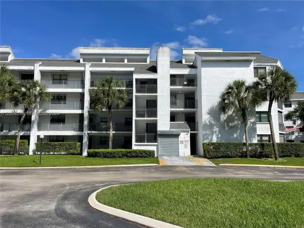 16171 Blatt Boulevard 212, Weston, FL 33326