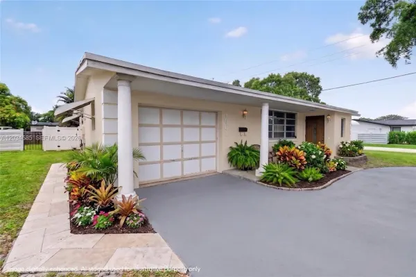 1901 N 56th Avenue, Hollywood, FL 33021