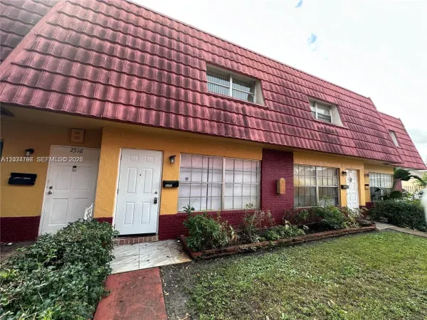 2514 NW 52nd Avenue 22c, Lauderhill, FL 33313