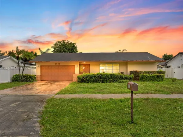 2862 SW 13th Court, Deerfield Beach, FL 33442