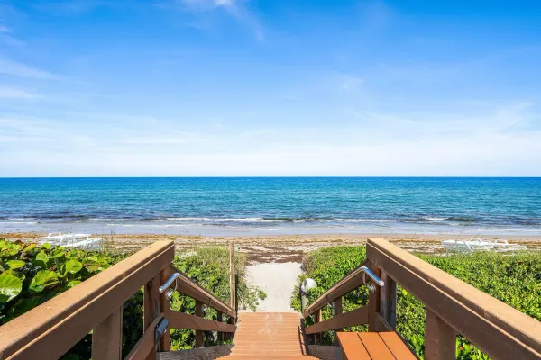 3440 S Ocean Boulevard 304-s, Palm Beach, FL 33480