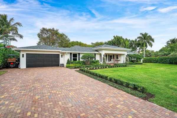 917 SW 36th Court, Boynton Beach, FL 33435
