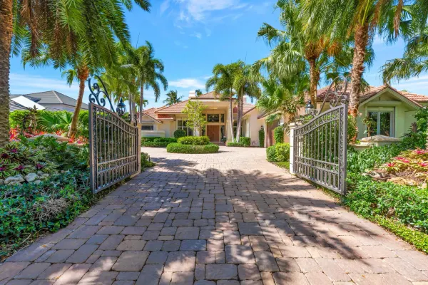 416 Mariner Drive, Jupiter, FL 33477