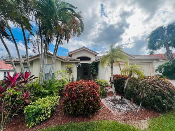 11889 Osprey Point Circle, Wellington, FL 33449