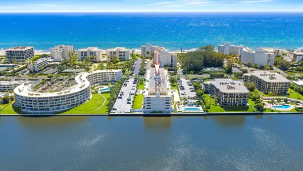 2773 S Ocean Boulevard 209, Palm Beach, FL 33480