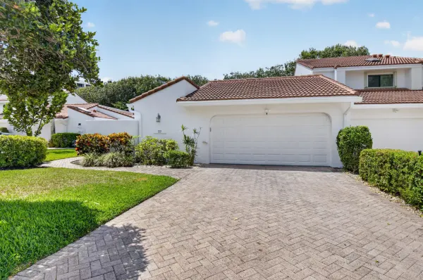 7374 Woodmont Court, Boca Raton, FL 33434