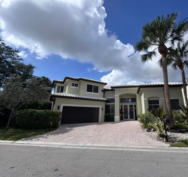 10921 Ravel Court, Boca Raton, FL 33498