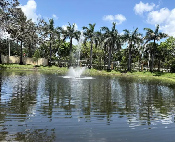 203 S Santa Catalina Circle 203, North Lauderdale, FL 33068