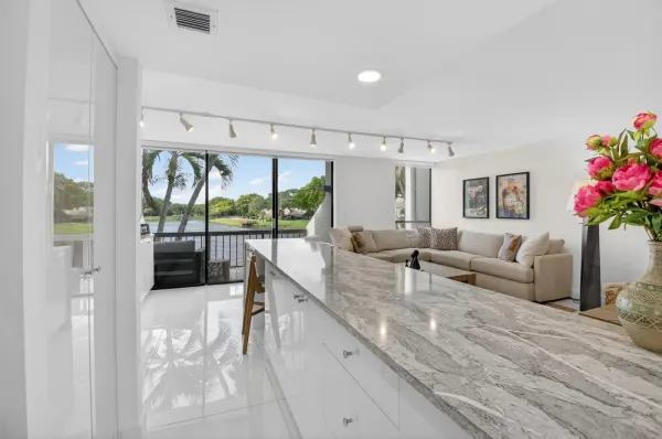 804 Bridgewood Place, Boca Raton, FL 33434