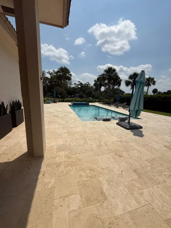 142 Brynhurst Court, West Palm Beach, FL 33413