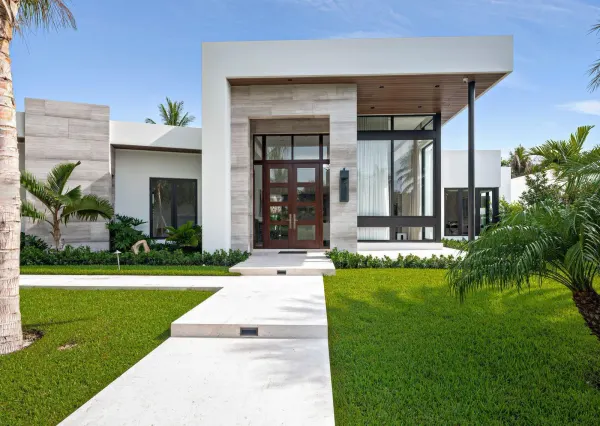 135 Churchill Road, West Palm Beach, FL 33405