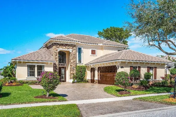 9105 Equus Circle, Boynton Beach, FL 33472
