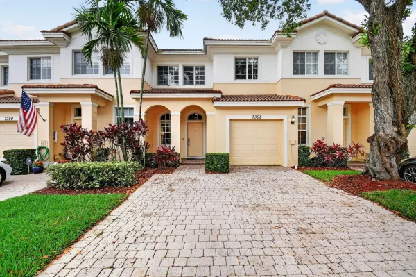 7392 Briella Drive, Boynton Beach, FL 33437