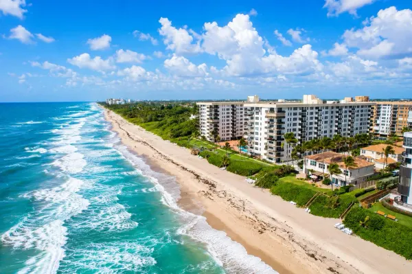 1149 Hillsboro Mile 1004, Hillsboro Beach, FL 33062