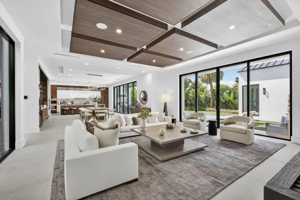 123 Murray Road, West Palm Beach, FL 33405