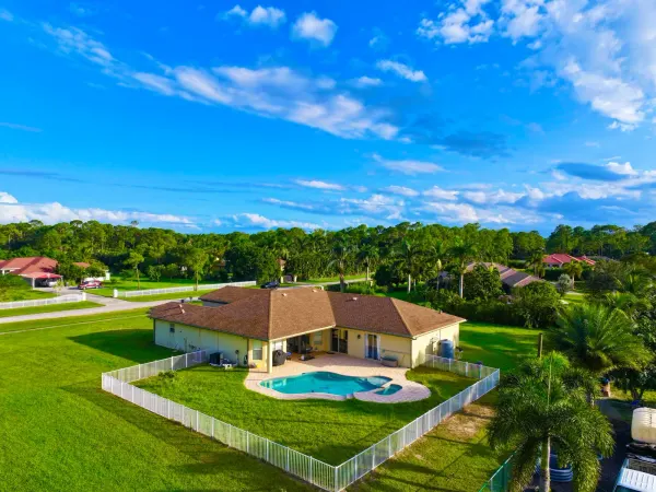 6613 Hall Boulevard, The Acreage, FL 33470
