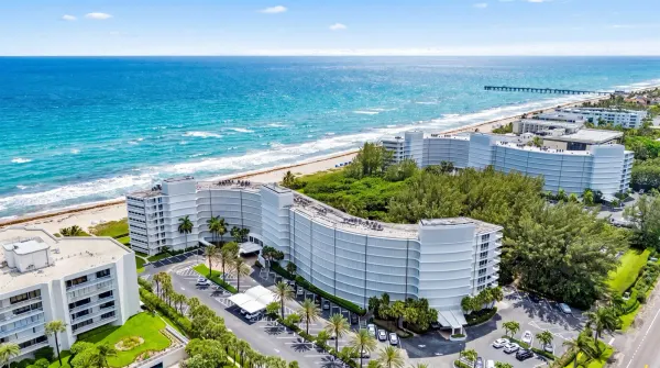 2774 S Ocean Boulevard 206, Palm Beach, FL 33480