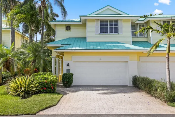 131 Barefoot Cove, Hypoluxo, FL 33462