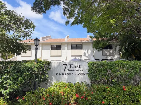 575 NE 7th Avenue 4b, Fort Lauderdale, FL 33301