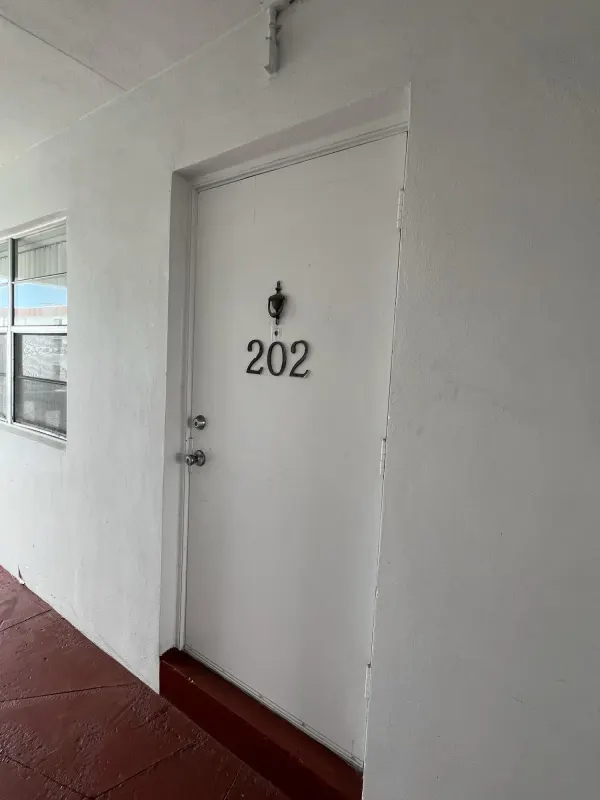 1321 NW 43rd Avenue 202, Lauderhill, FL 33313