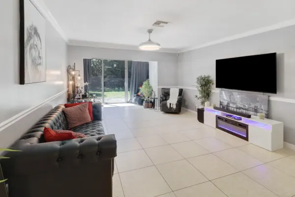 1904 Palmland Drive 3, Boynton Beach, FL 33436