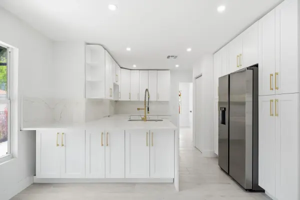 216 NE 23rd Avenue, Pompano Beach, FL 33062