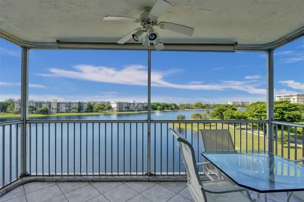 2900 N Course Drive 602, Pompano Beach, FL 33069