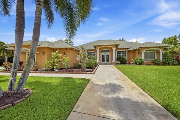 14310 N 85th Rd Road N, The Acreage, FL 33470