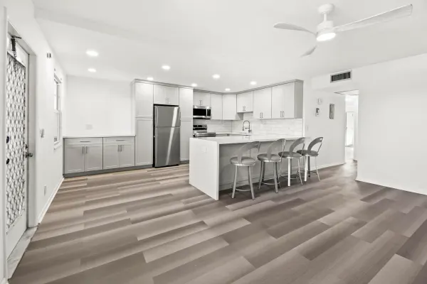 4047 Lincoln C, Boca Raton, FL 33434