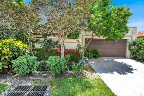 21381 Sonesta Way, Boca Raton, FL 33433