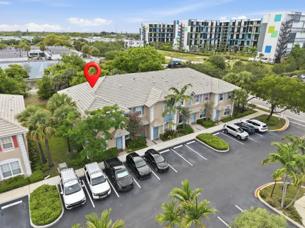773 NW 42nd Avenue, Plantation, FL 33317