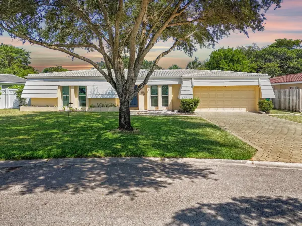3721 NW 108th Drive, Coral Springs, FL 33065