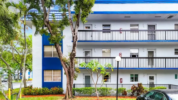 3090 Holiday Springs Boulevard 310, Margate, FL 33063
