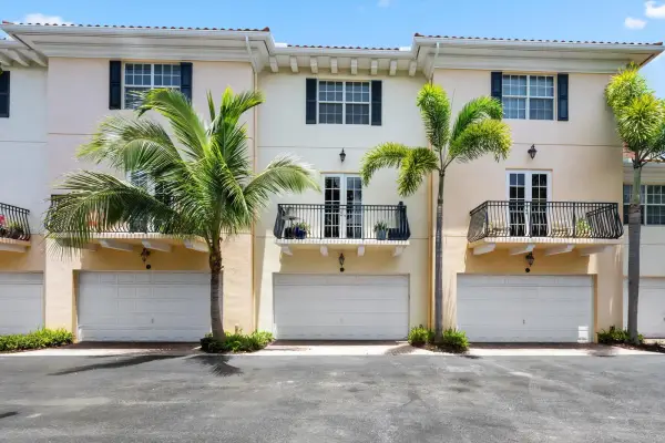 2502 N Dixie Highway 52, Lake Worth Beach, FL 33460
