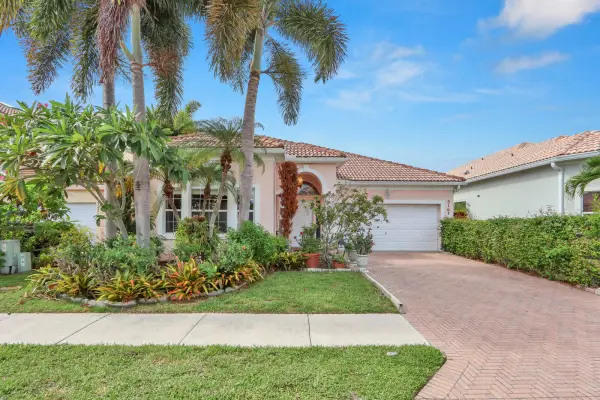 3167 El Camino, West Palm Beach, FL 33409