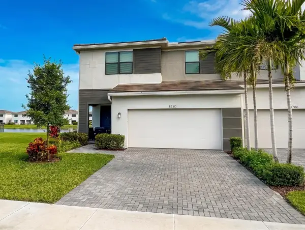 8780 Antarus, Lake Worth, FL 33467