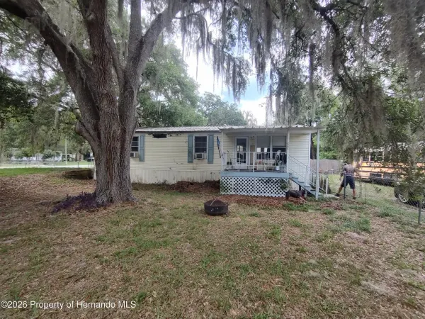 7941 E Northlake Drive, Floral City, FL, 34436