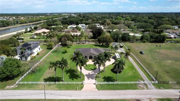4810 SW 198 Terrace, Southwest Ranches, FL, 33332