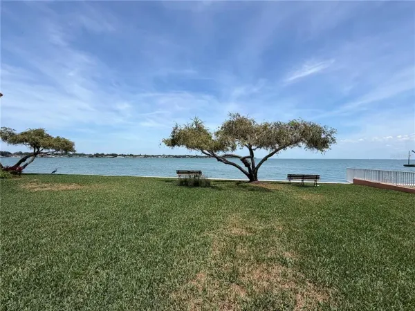 7400 Sunshine Skyway Lane S, Unit 105, St Petersburg, FL, 33711