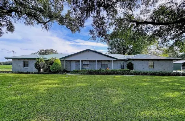 9471 Mcintosh Road, Dover, FL, 33527