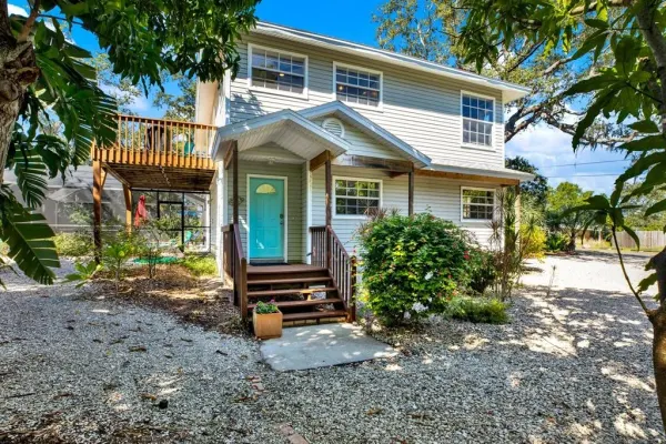 201 Georgia Avenue, Crystal Beach, FL, 34681